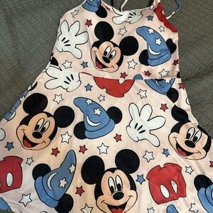 Kingdoms & Co. L/XL athletic dress